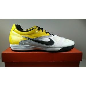 nike ctr360 turf